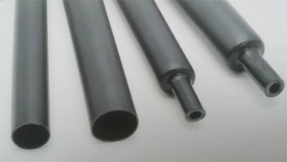 Anti-UV Medium Wandklebstoff Wärme ausgekleidet Schrumpfbar Rohrkreuz verknüpft Polyolefin